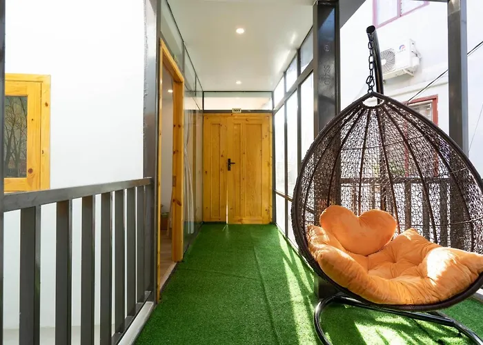 Appartement 5 To 10 Bedrooms *