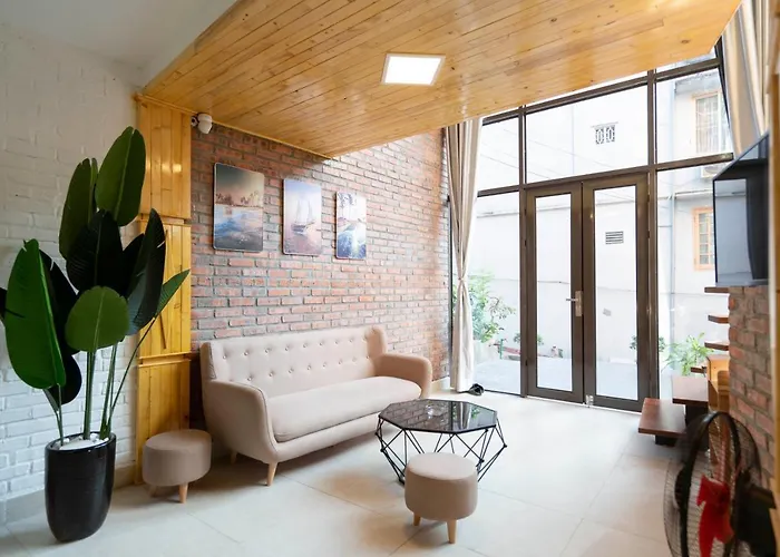Appartement 5 To 10 Bedrooms Hạ Long