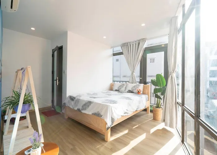 5 To 10 Bedrooms