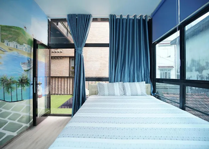 Appartement 5 To 10 Bedrooms Hạ Long