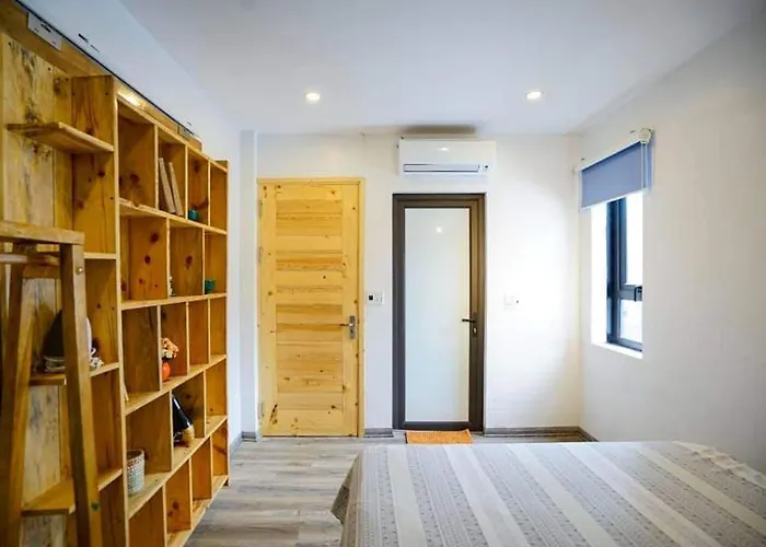5 To 10 Bedrooms *
