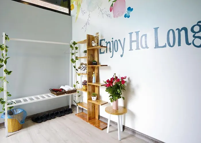 Appartement 5 To 10 Bedrooms Hạ Long