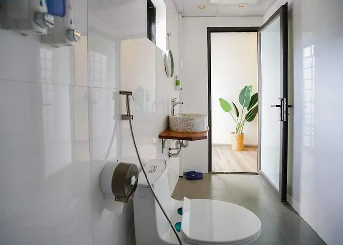 5 To 10 Bedrooms Hạ Long